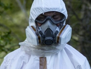 Image of person wearing PPE for Learn Q blog on Asbestos Awareness Course FAQs