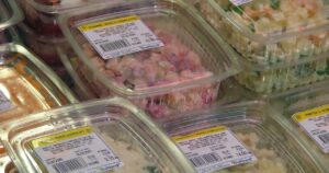 Image of prepackaged salads for Learn Q What Did Natasha's Law Change for Food Businesses blog