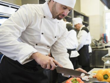 Image of Chef Preparing Vegetables for Learn Q Why is Food Hygiene and Safety Important to The Food Industry blog