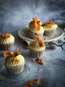 Image of cupcakes for Learn Q Level 2 Food Hygiene and Safety Certificate blog